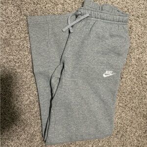 Men’s Nike sweatpants